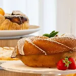 Montecarlo 3 Stelle Superior Отель 3*