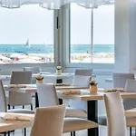 Montecarlo 3 Stelle Superior Отель