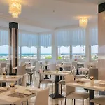 Montecarlo 3 Stelle Superior Отель
