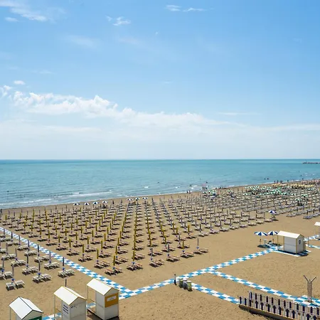Hotel Montecarlo 3 Stelle Superior Caorle