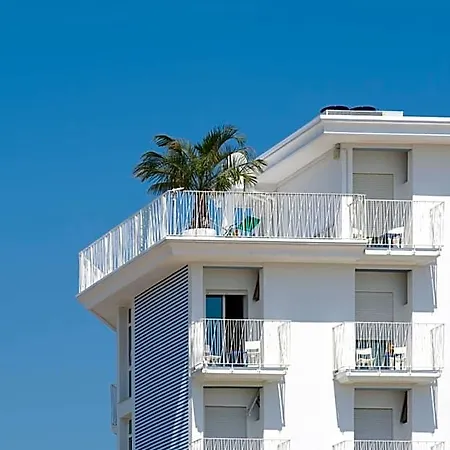 Hotel Montecarlo 3 Stelle Superior Caorle