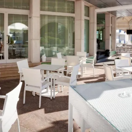 Hotel Montecarlo 3 Stelle Superior 3*